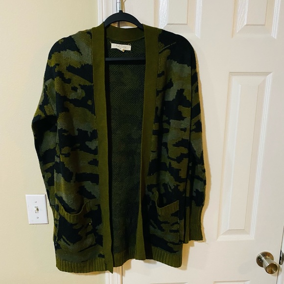 🚨🔥Fatigue Cardigan🚨🔥 Ladies - Picture 3 of 3
